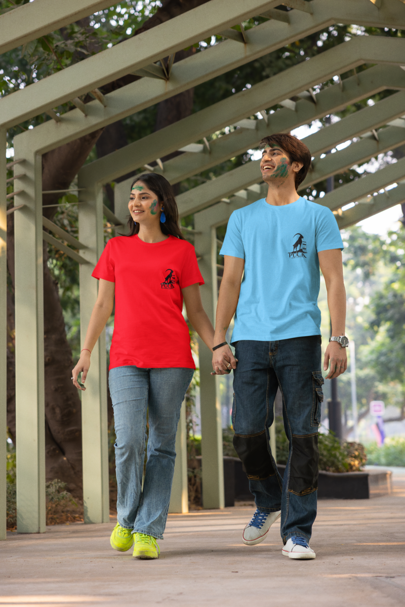 Puck Goat and Stand Value T-shirt – Unisex